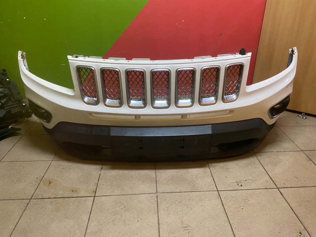 фото №1, Kompletny бампер перед jeep compas ii