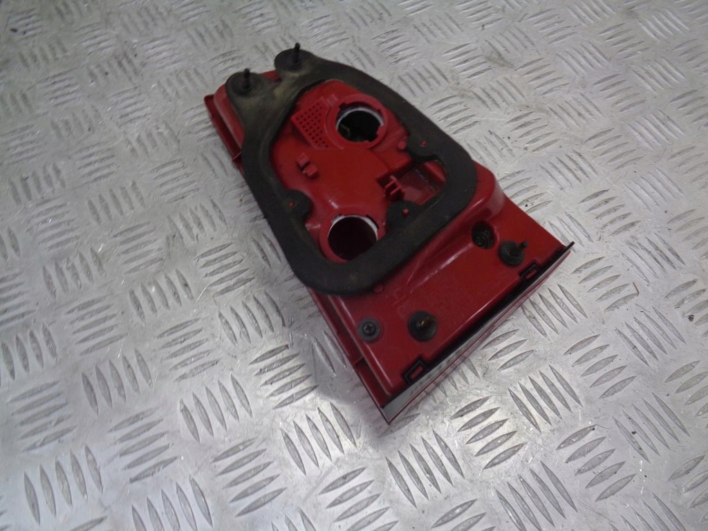 фото №8, Лампа правая задняя задняя w крышка kia ceed 2 ii kombi 12- 92404-a23 europa