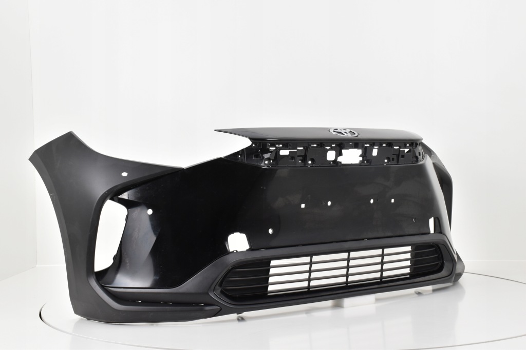 Toyota bz4x 2022- бампер передний Киев