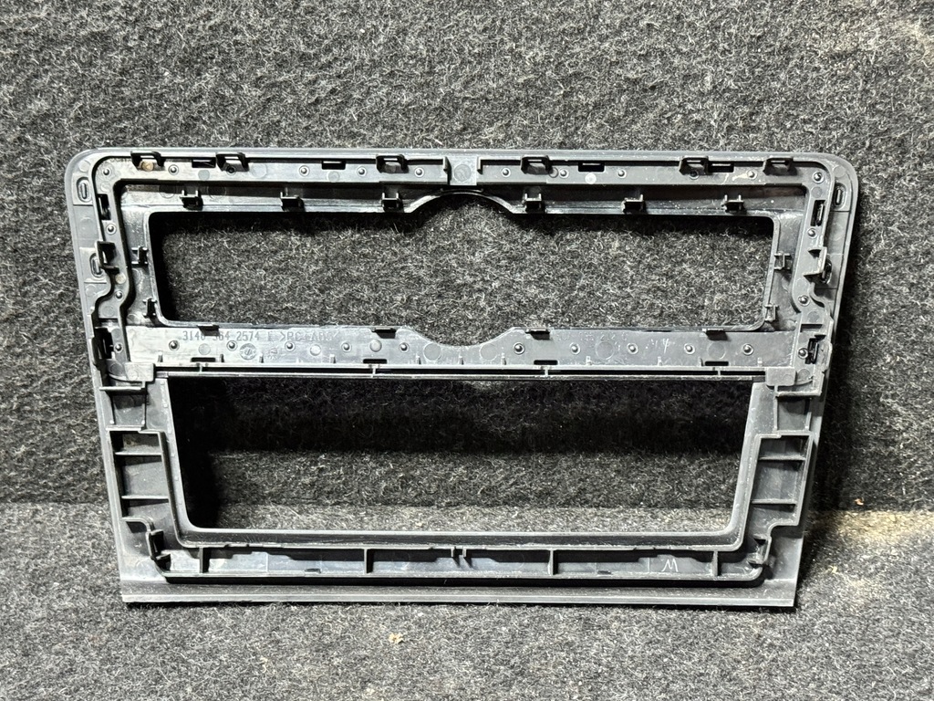 фото №2, Рамка радіо skoda rapid 5ja035212c