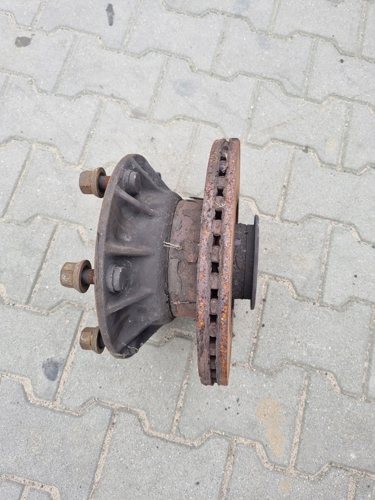 фото №2, Ступица комплектная передняя перед volvo fl renault midlum gama d широкий r17.5