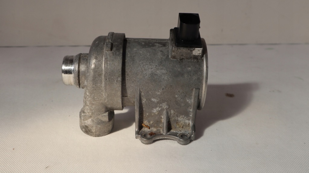 фото №8, Volvo xc90 ii 2.0 t8 насос wody 31368715