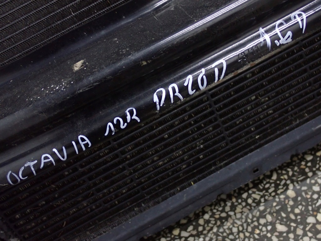 Комплект радиатор вентилятор ремень skoda octavia 2 1.6tdi 12r Цена