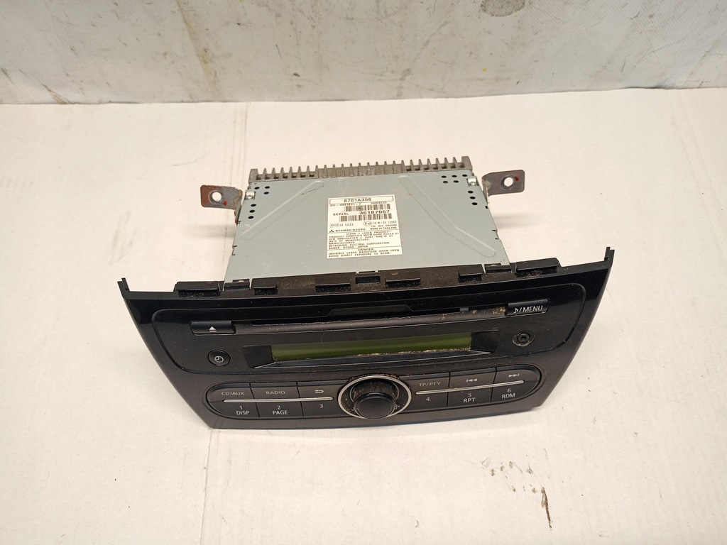 фото №2, Радио 8701a358 mitsubishi space star ii