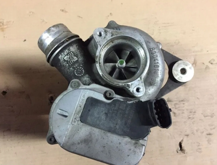 фото №4, Турбонагнетатель porsche 911 991 turbo s 53049700192 9a112301671
