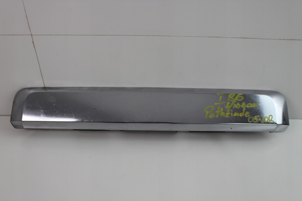 фото №1, Накладка крышки задняя nissan pathfinder 05-10r