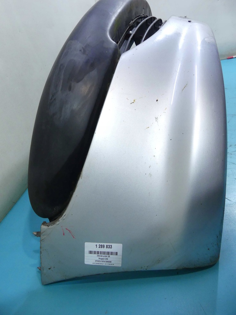 фото №11, Бампер перед peugeot 206 3d 98-03 серебристый eycc