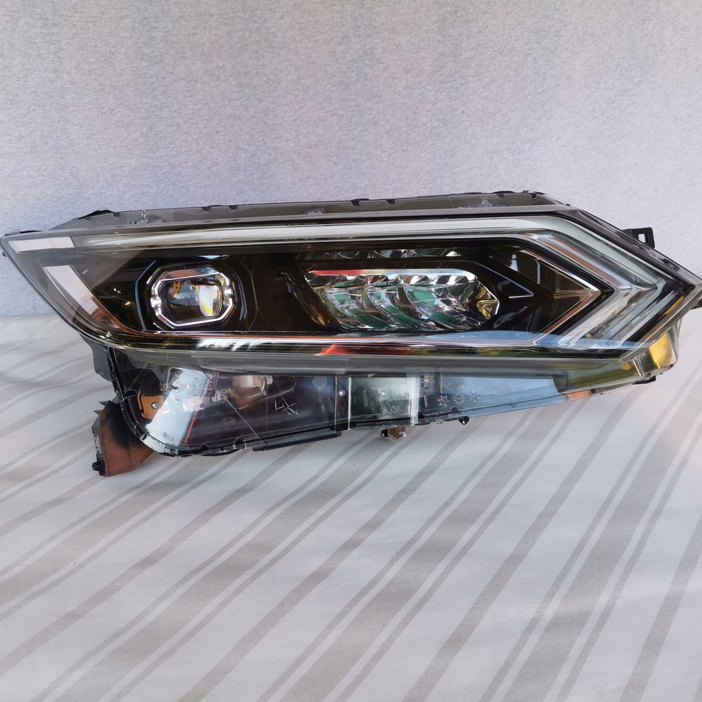 фото №1, Nissan qashqai full led lift