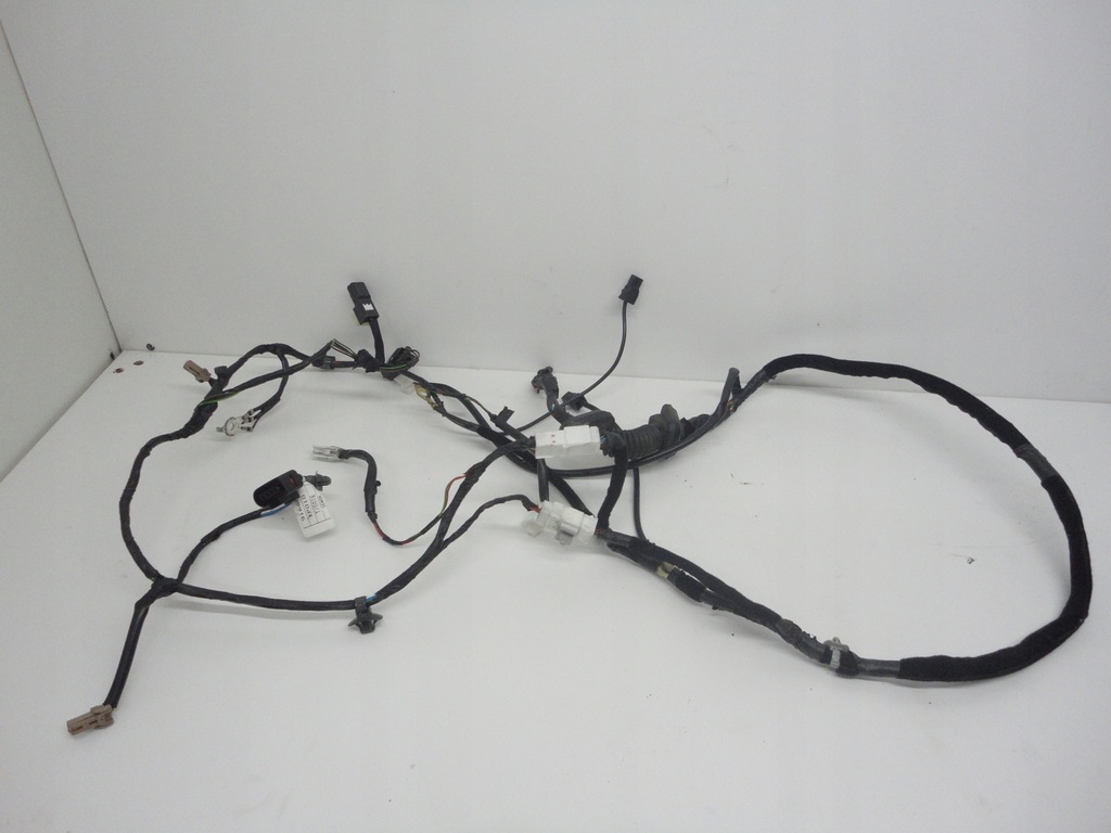 фото №1, Kia venga жгут крышки задняя 91680-1p010 2009-