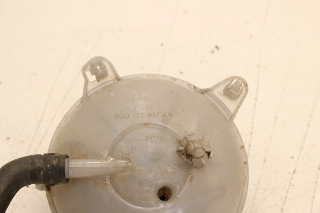 фото №6, Бачок расширительный 5q0121407aa skoda kodiaq