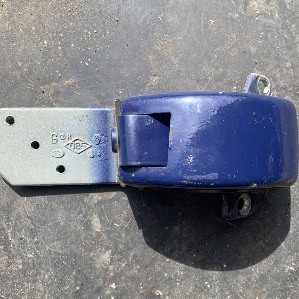 фото №1, Петля верхний дверь задних renault master ii