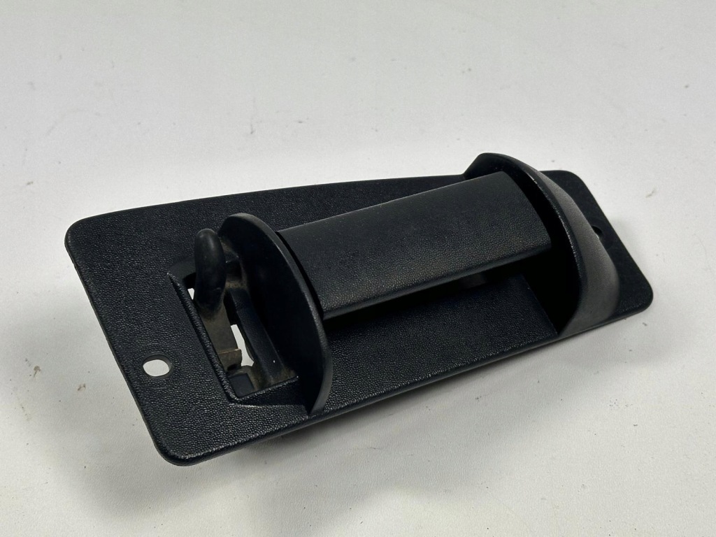 Купить Chevrolet silverado gmc sierra 99-07r ручка внутренняя правая задний  oem