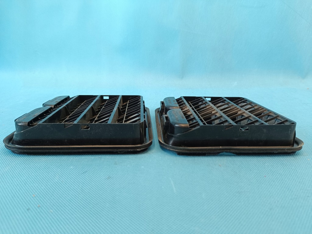 Купить Audi q8 e-tron 55 quattro 300kw 2019 r решётка вентиляционная 4m0819181a