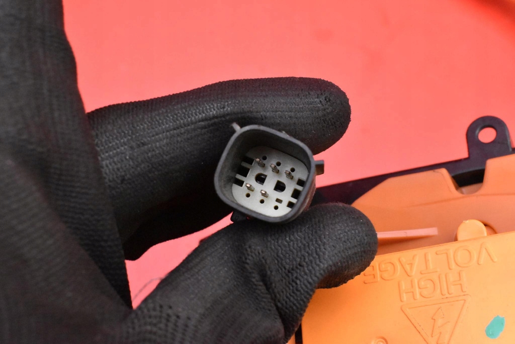 фото №7, Электропроводка зарядки разъём 1087054-10-d 1061353-00-g tesla model s 16-21