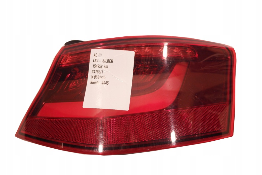 фото №1, Audi a3 8v 3d 8v3 лампа права задня led 8v3945096a