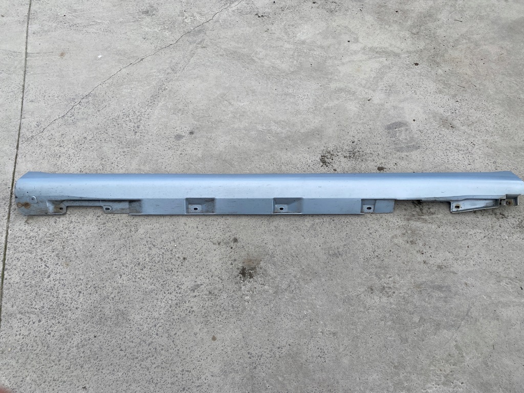 фото №1, Toyota corolla verso ii молдинг поріг ліва 2.2 d-cat 04-09