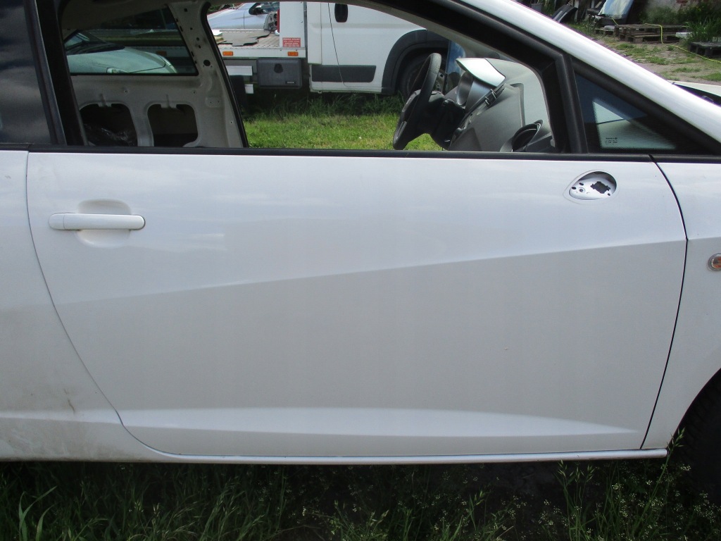 фото №1, Ibiza iv 6j 2008-2012 передняя правая дверь правое 3d lb9a