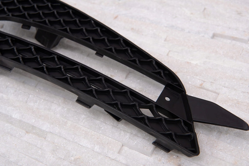 фото №10, Решітка бампера права a2518853623 mercedes r w251