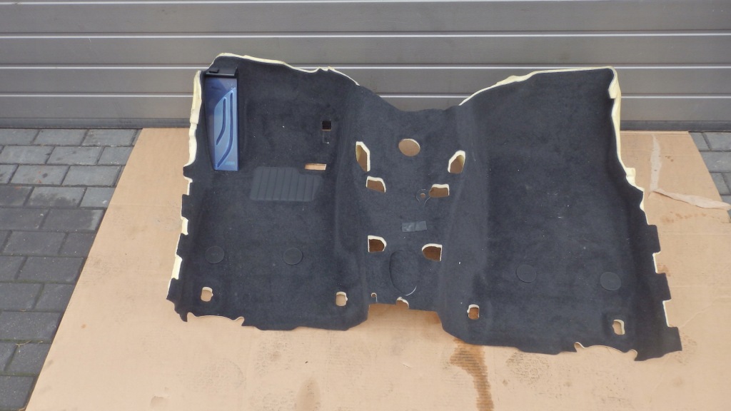 фото №1, Коврик обшивка bmw f22 7279755