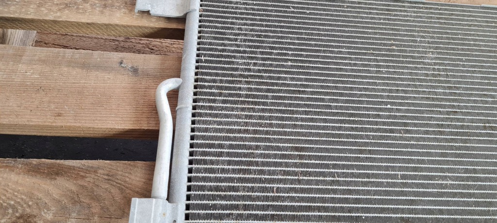 Q3 83a радиатор кондиционера оригинал  5q0816411ar vw tiguan Недорого