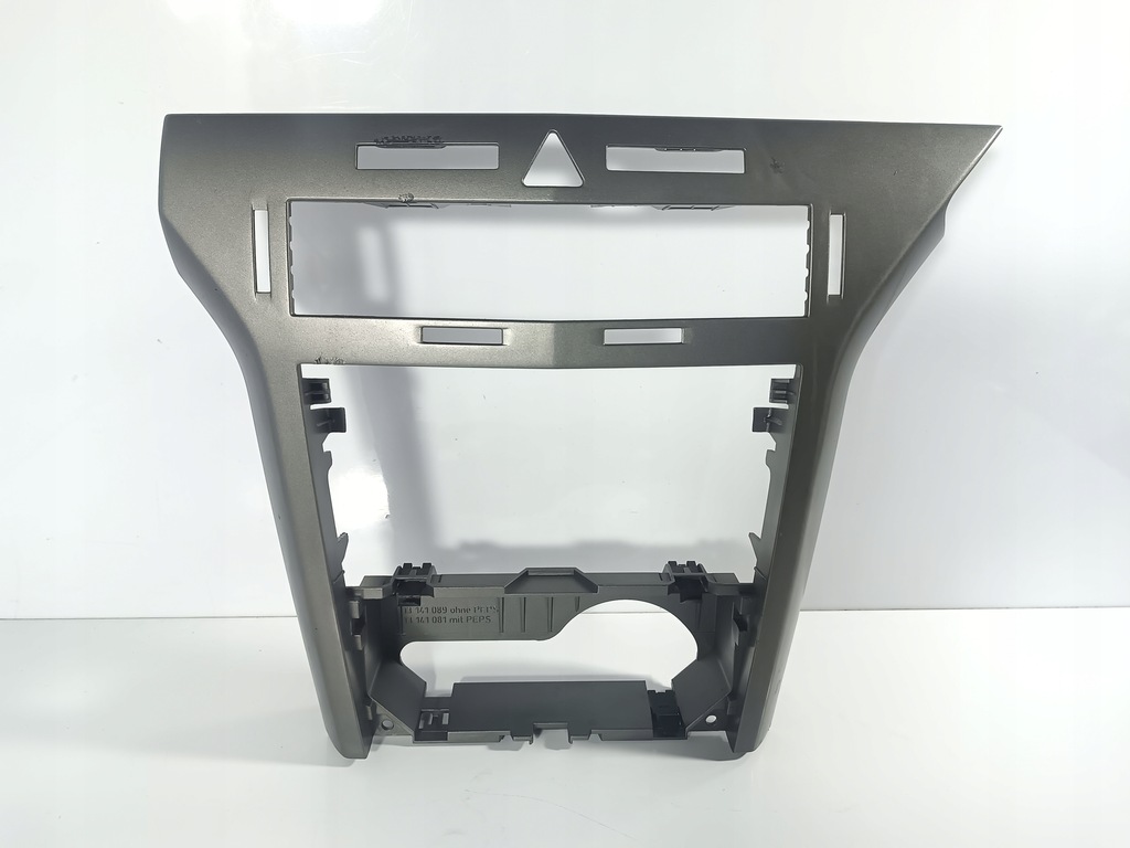 фото №1, Opel astra h 04-10 заглушка консоль рамка радіо оригінальний номер 331985437