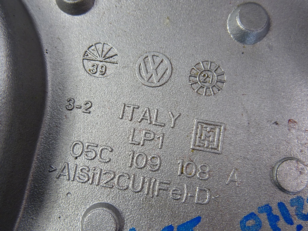 фото №9, Vw t-roc lift 1.0 tsi корпус защита распределительного вала 05c109108a 2022r