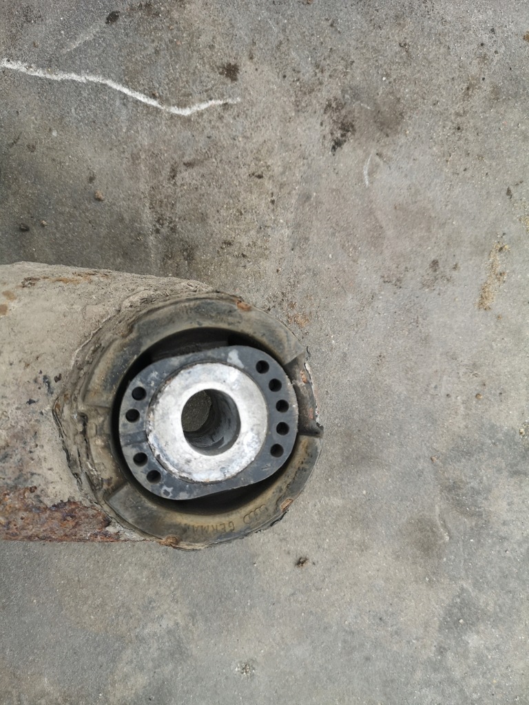 фото №10, Підрамник підрамник балка задня audi a6 c6 bez quattro