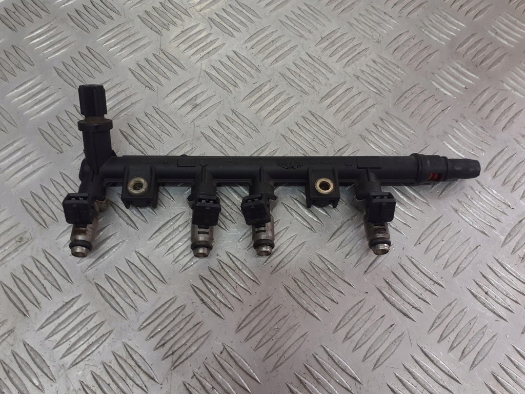 фото №1, Молдинг впрыскная форсунки fiat punto ii 12.2