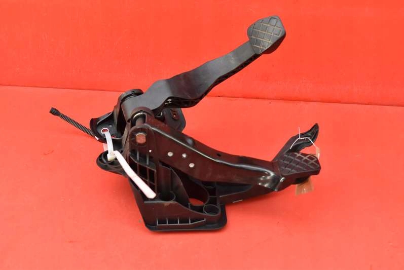 фото №6, Педаль педалі зчеплення гальмо 6c1721059m 6c1721058f skoda fabia 3 iii 14-18