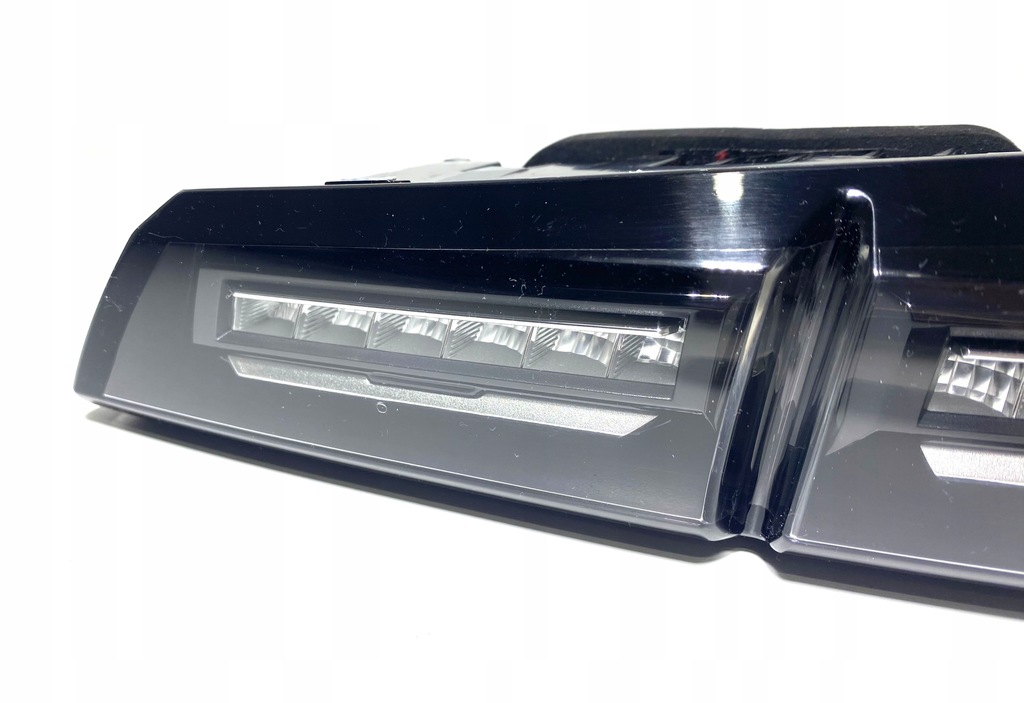 фото №11, Лампа задня peugeot 308 ii 9835300680 9835300580