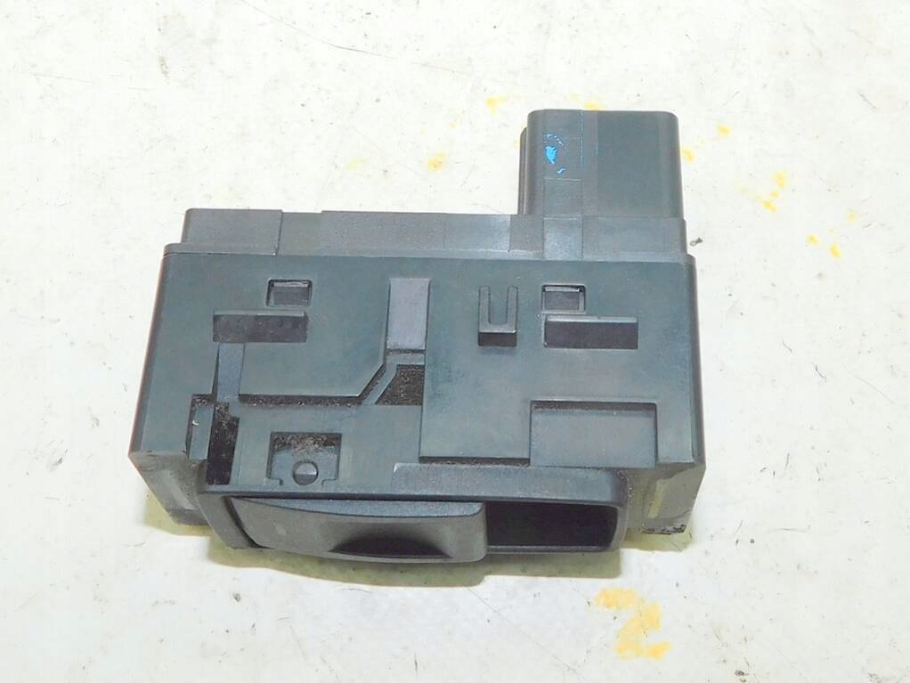 фото №7, Grand cherokee iii wk переключатель стекло левый задняя