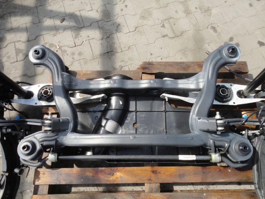 фото №1, Mercedes b w246 подрамник подрамник подрамник задняя задний