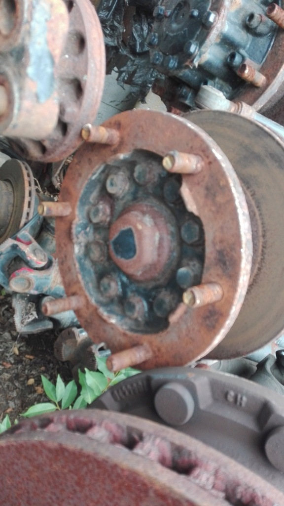 фото №2, Передняя ступица man le2000 12 t 400 zł netto