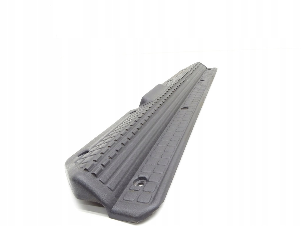 фото №7, Молдинг порог порог nissan patrol y60 правый перед