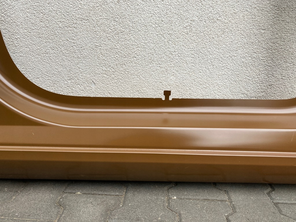 фото №7, Обшивка блок двигуна поріг правий передній tesla 3