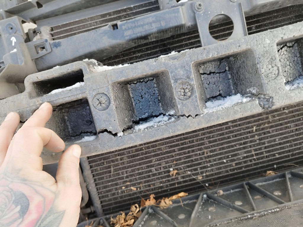 фото №11, Pas передний радиатор vw golf v 5 plus 1.4 b механическая коробка передач bud lata 2005-2008