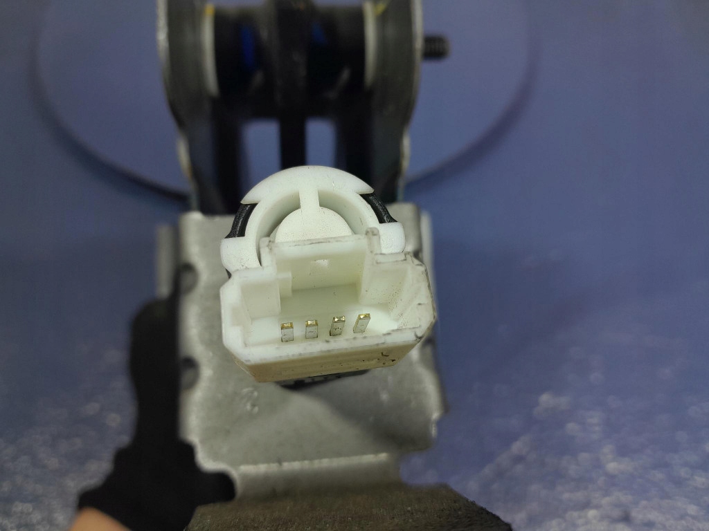 фото №7, Renault express педаль гальма механічна коробка передач 180204491r