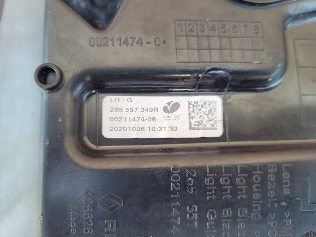 фото №5, Renault zoe lift лампа задняя левая led idealna