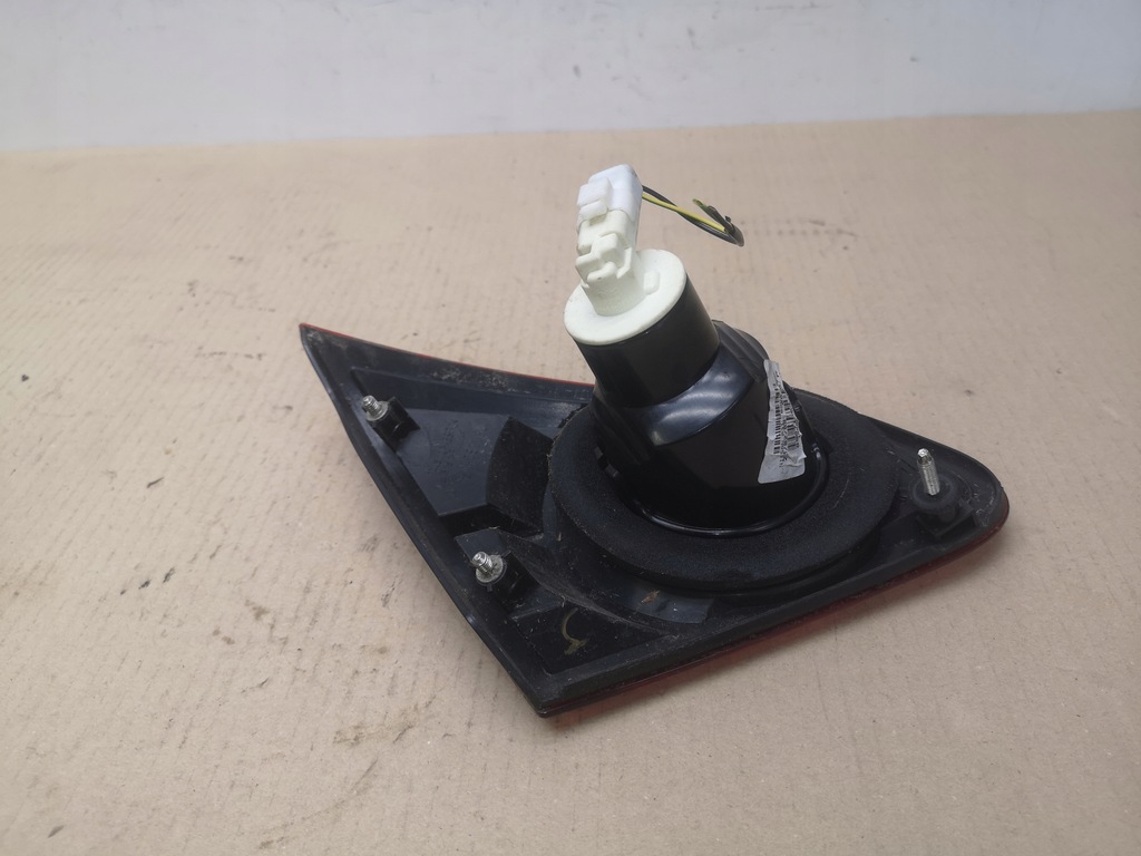 фото №8, Лампа задня w кришка права nissan qashqai i 06-09 j10