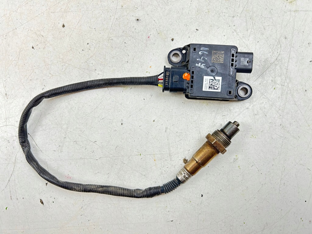 фото №1, 2019 bmw 1 f20 f21 датчик лямбда-зонд 858202304