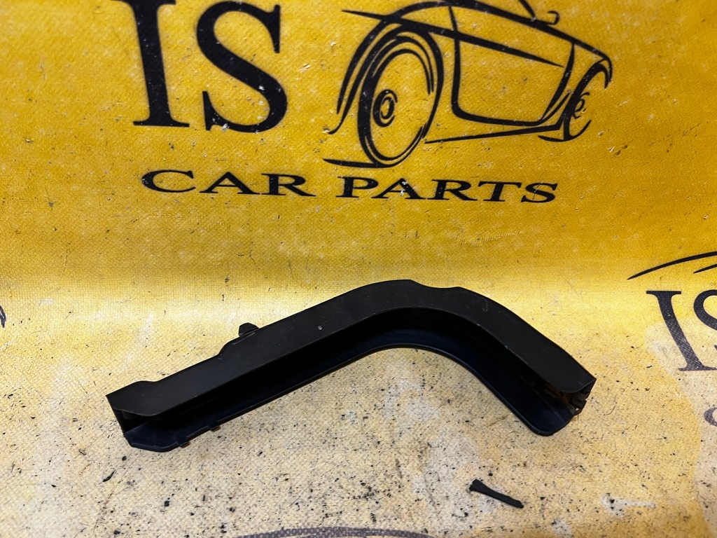 фото №1, Кронштейн направляющая бампера задняя porsche panamera 970 i lift