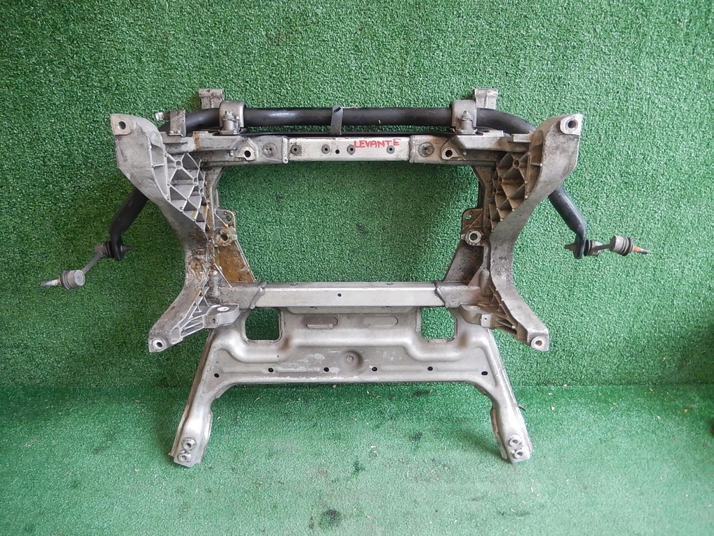 фото №1, Подрамник подрамник maserati levante