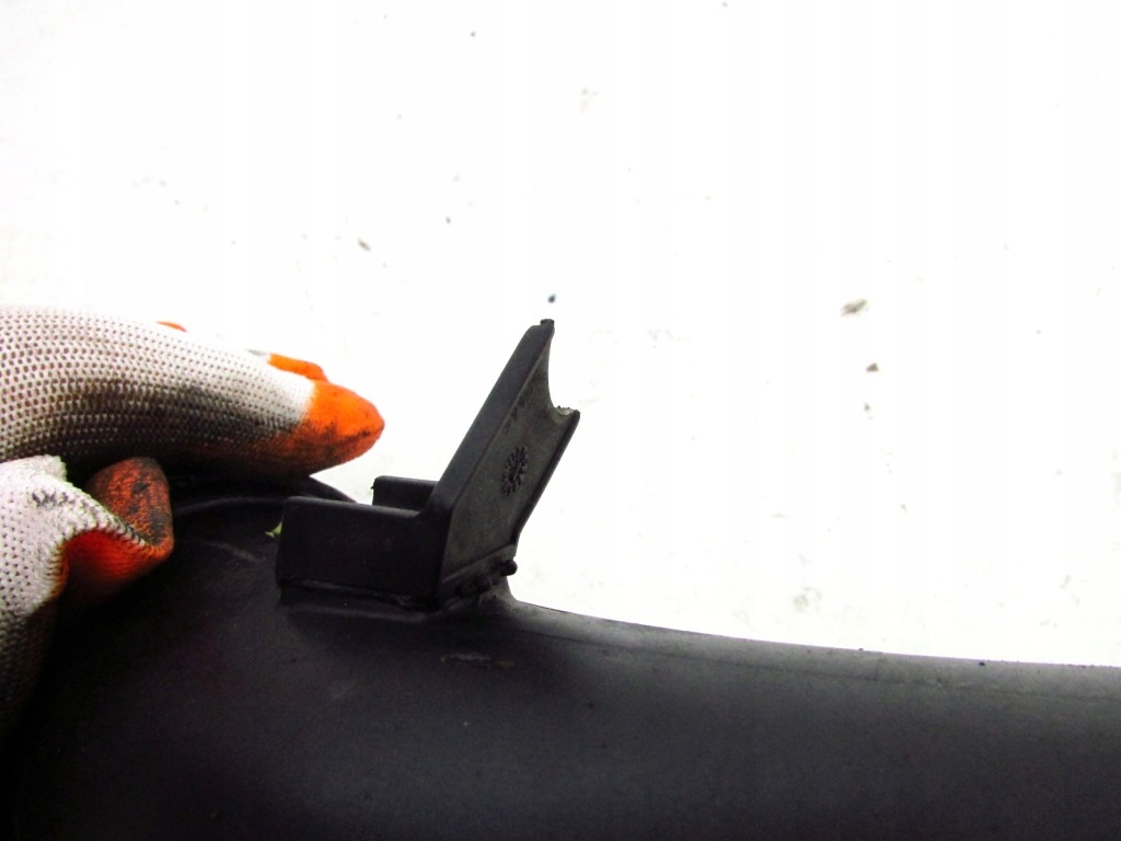 Volvo v70 xc70 s80 3.0 t6 шланг повітря 30636612 Зі Шроту