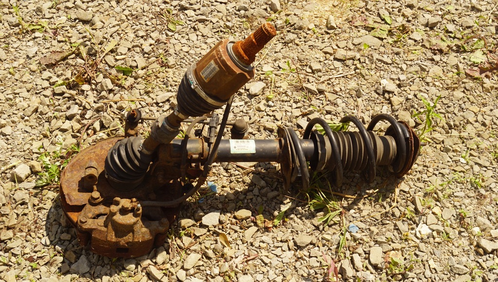 фото №9, Поворотний кулак лівий перед jeep patriot 2.2