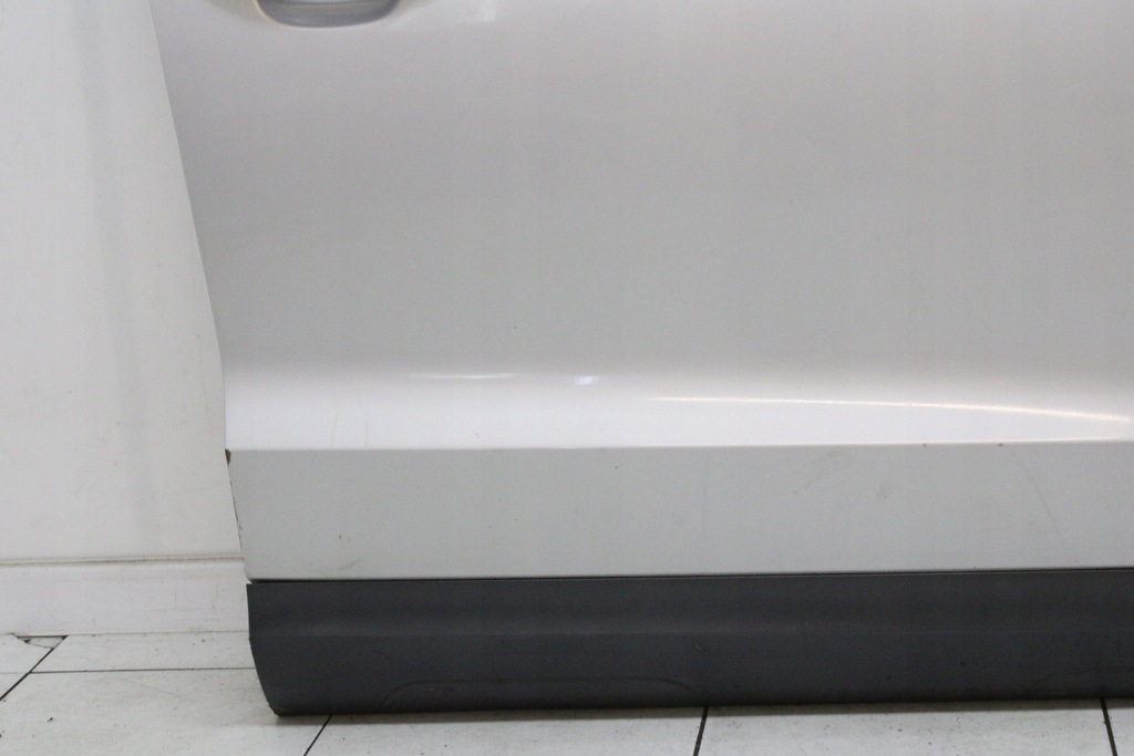 фото №7, Audi q3 8u 11r- дверь правое передние правый перед lx7w