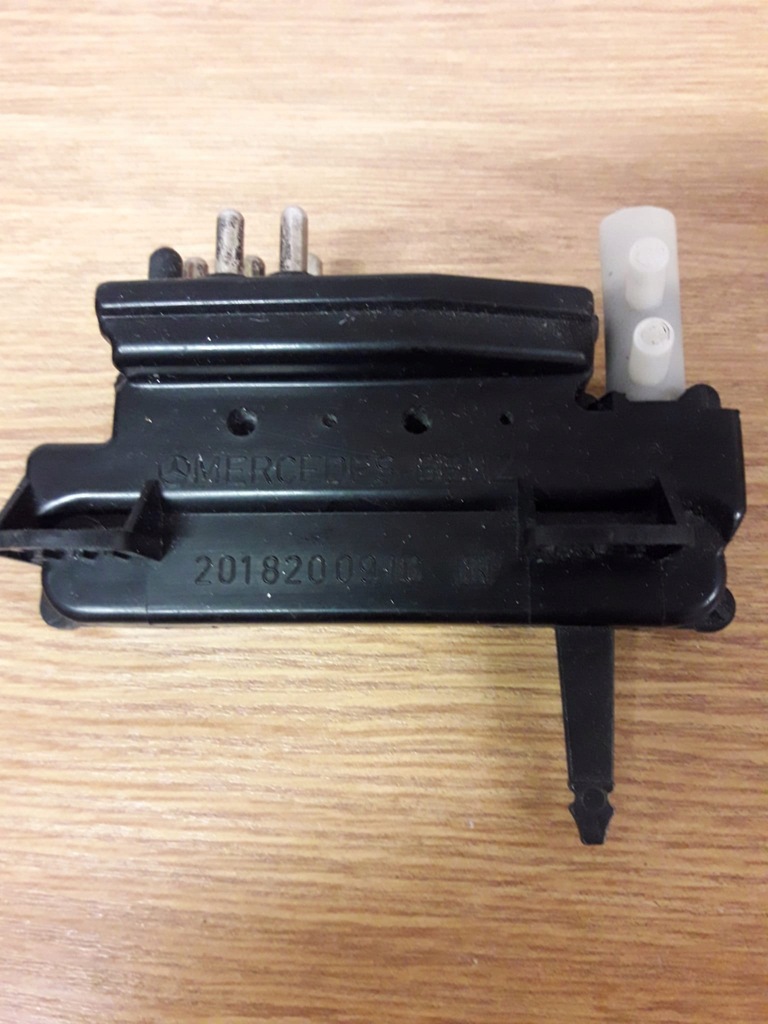 фото №1, Вимикач вентилятор mercedes