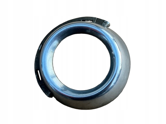 Купить Peugeot 308 рестайлинг  правая рамка хром противотуманной фары оригинал демонтаж