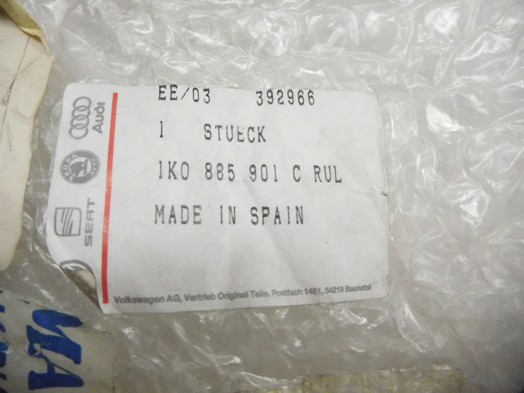 фото №10, Підголівник задній правий / лівий volkswagen golf оригінальний номер 1k0885901c rul 1k0885901c