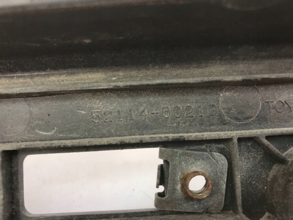 Toyota land cruiser j150 кронштейн рамка основа номерного знака 5211460210 Київ