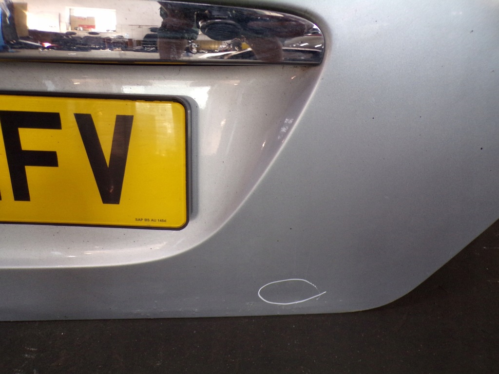 фото №3, Кришка багажника задня mercedes w251 r klasa lak 775 з скло